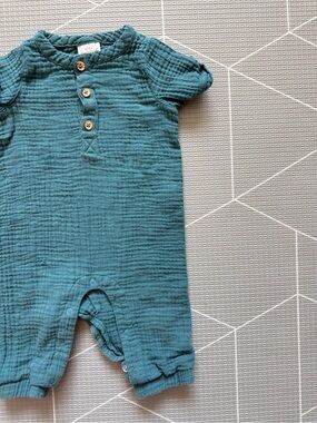 Cat & Jack|Baby boy/gender neutral cotton gauzy Teal One-Piece jumpsuit•••3-6M